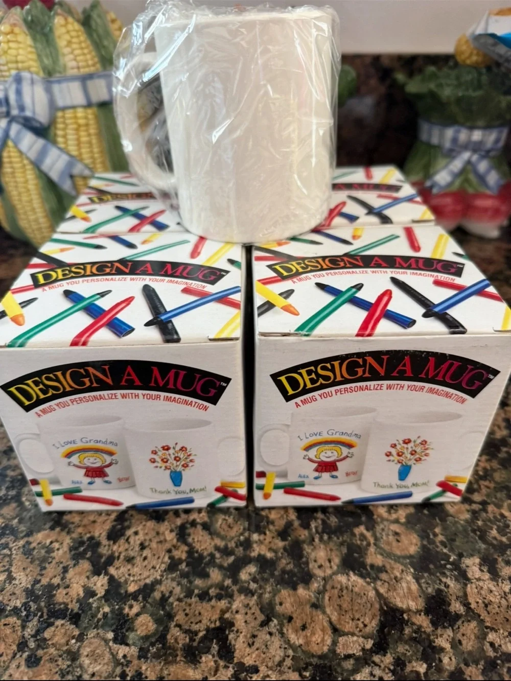 Vintage Design A Mug. A set of four boxes. Total 4 cups